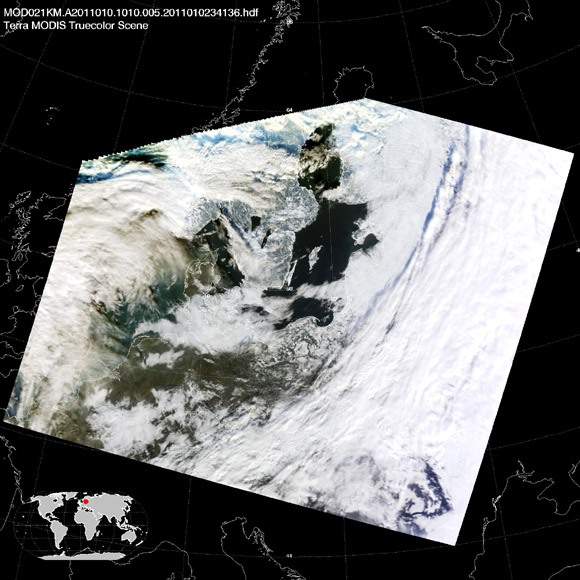 Ryc. 1. Satelitarny obraz Europy, uzyskany za pomocą instrumentu MODIS satelity Terra 10 stycznia 2011. Mniej więcej w taki sposób powierzchnię Ziemi widziałyby człowiek, gdyby znalazł się na orbicie, na wysokości 700 km.